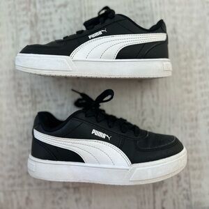 Kids Black and white puma trainers, 13 C